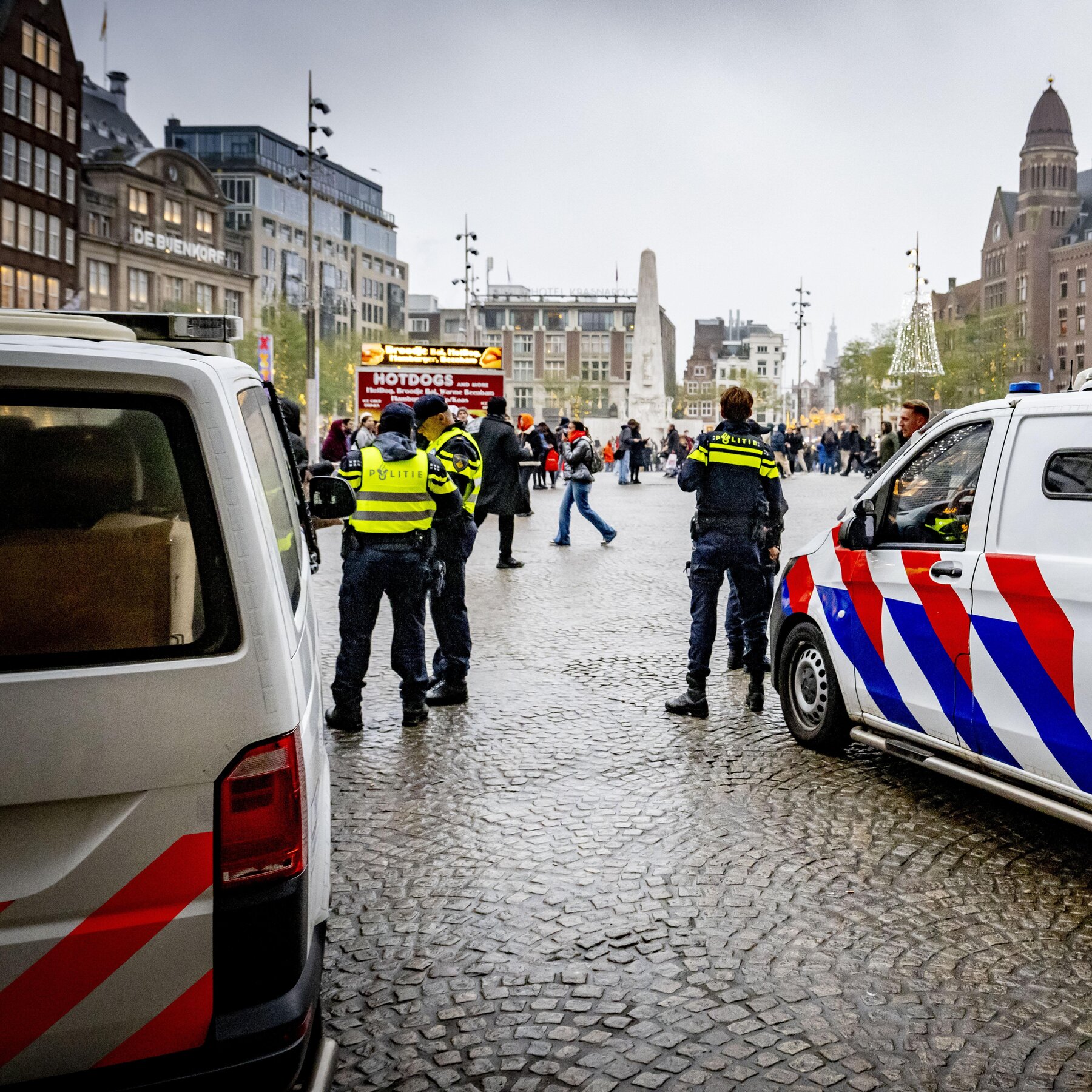 Amsterdam Authorities Expect More Arrests Related to Attacks Around Soccer Match